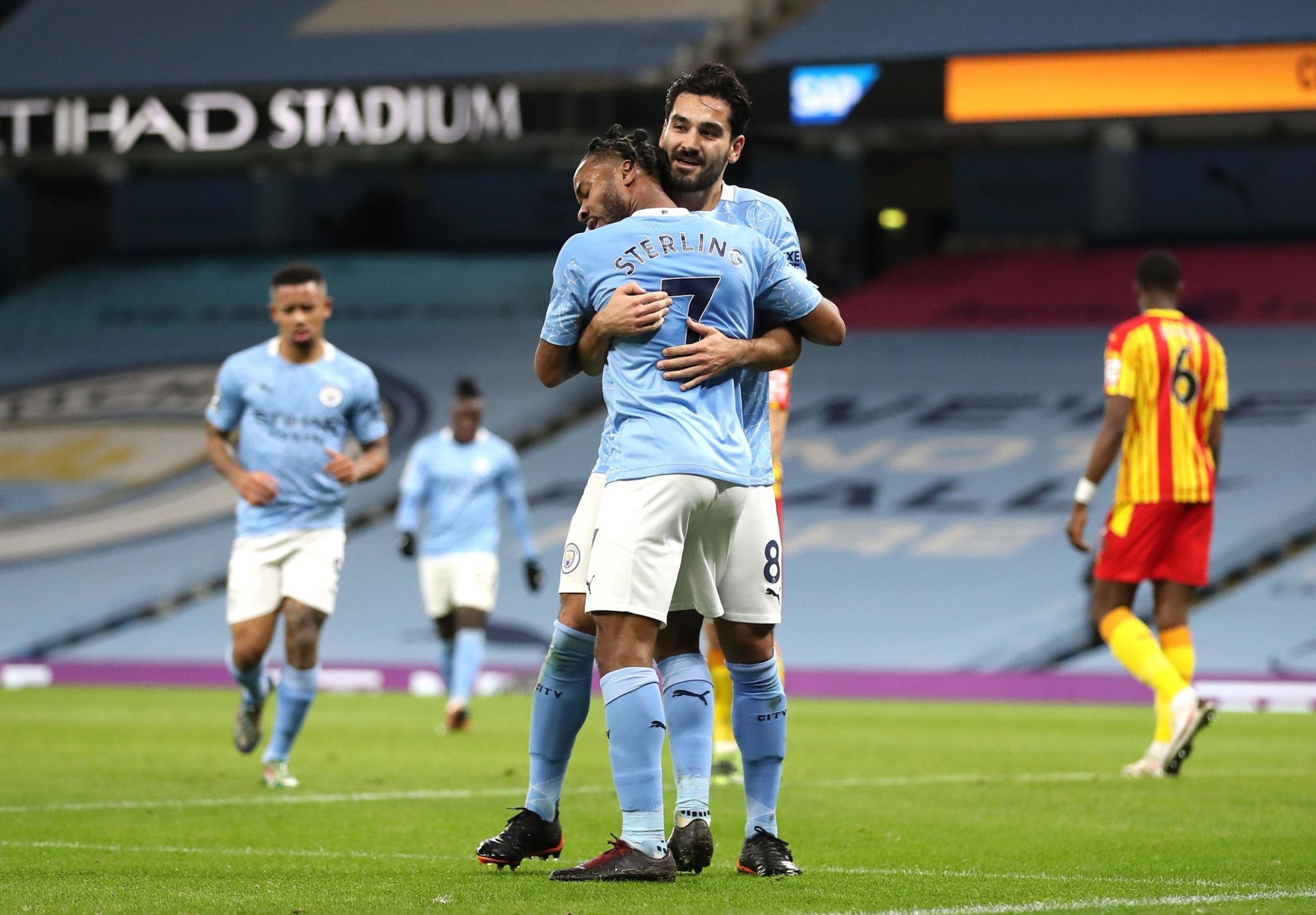 外界对此有 外界对此有